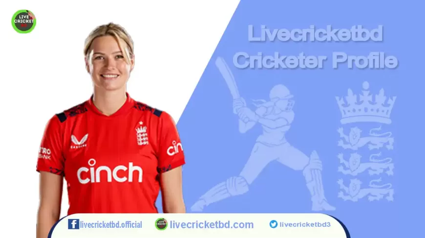 Lauren Bell Profile - Cricket Player England | Stats, Records